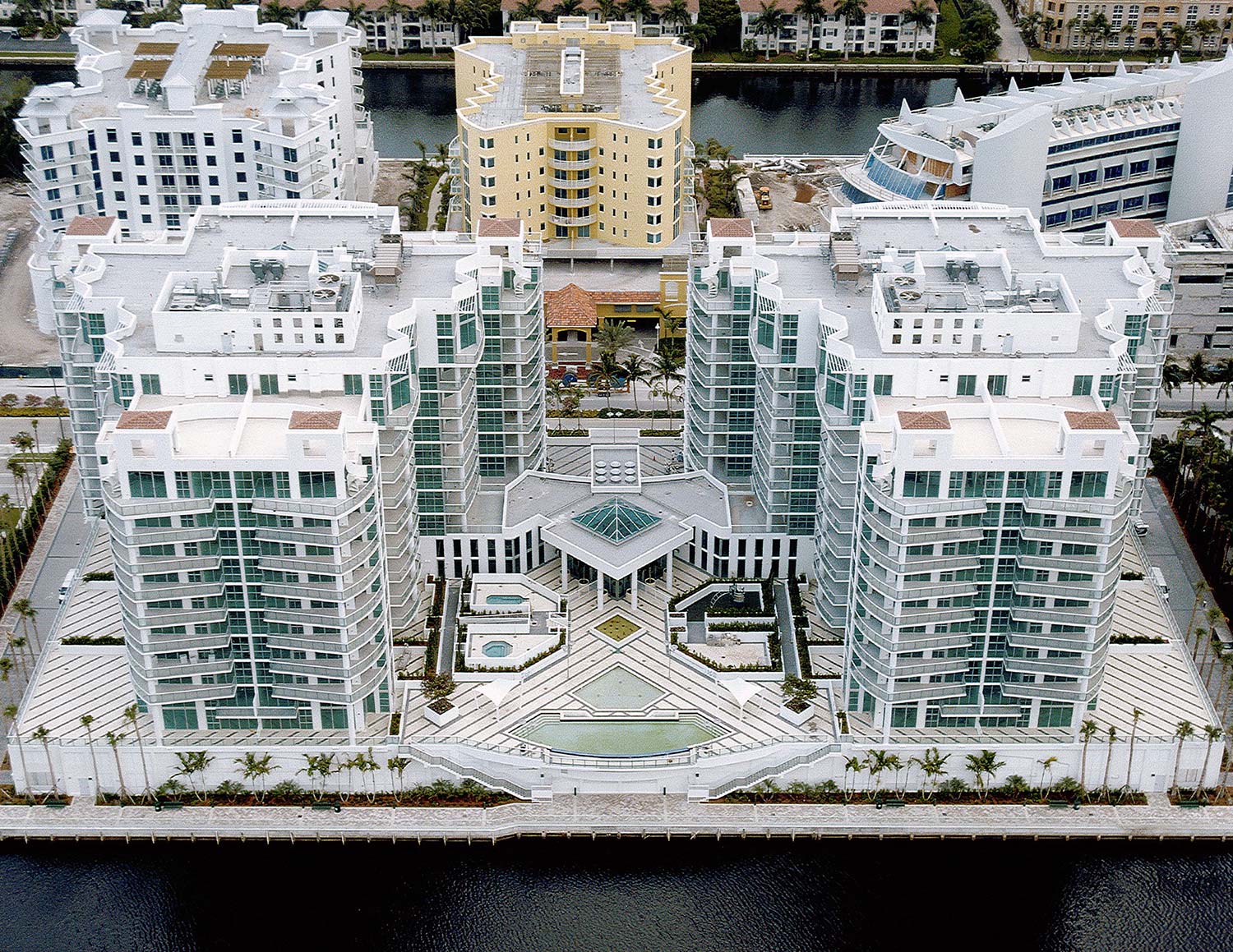 The Atrium at Aventura